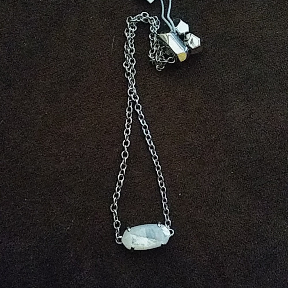 Everlyne Silver Chain  Ivory Mother of Pearl